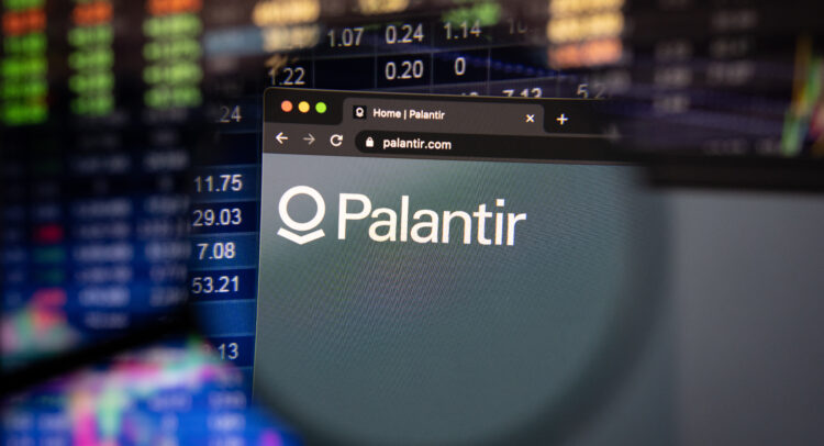 Palantir Stock (NYSE:PLTR): Bank of America Analyst Sees Further Upside 